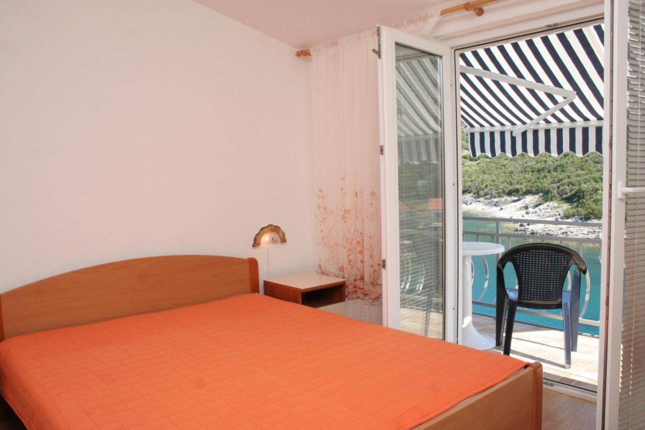 Apartment Zarace - Gdinj 4598A מראה חיצוני תמונה