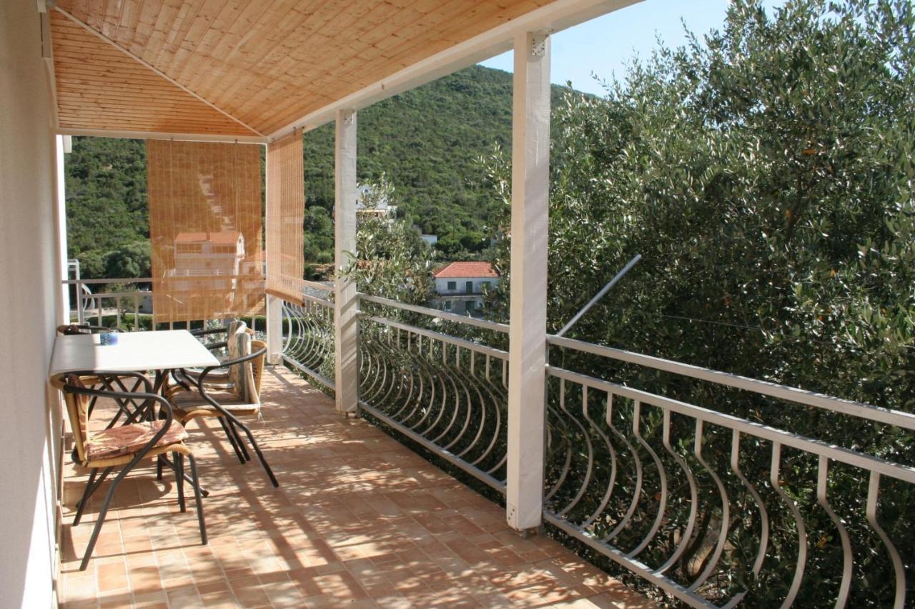 Apartment Zarace - Gdinj 4598A מראה חיצוני תמונה